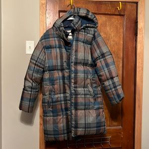 Target brand full length flannel puffer jacket in size small.